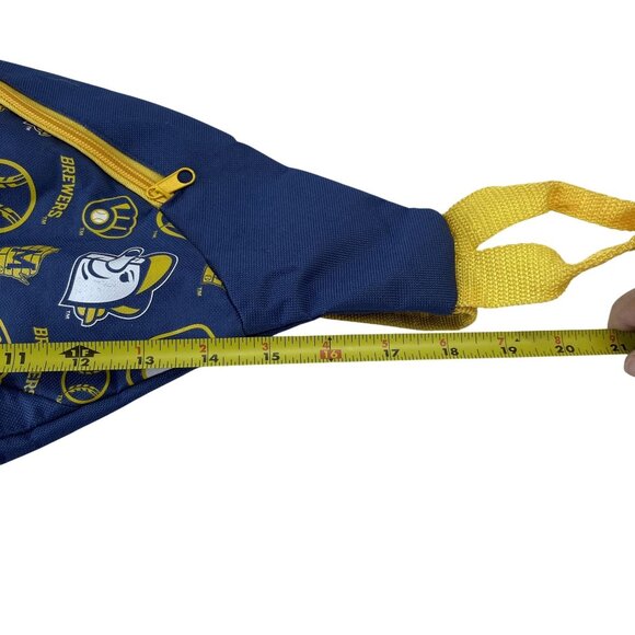Milwaukee Brewers Sling Backpack With Adjustable Strap NEW - Picture 4 of 6